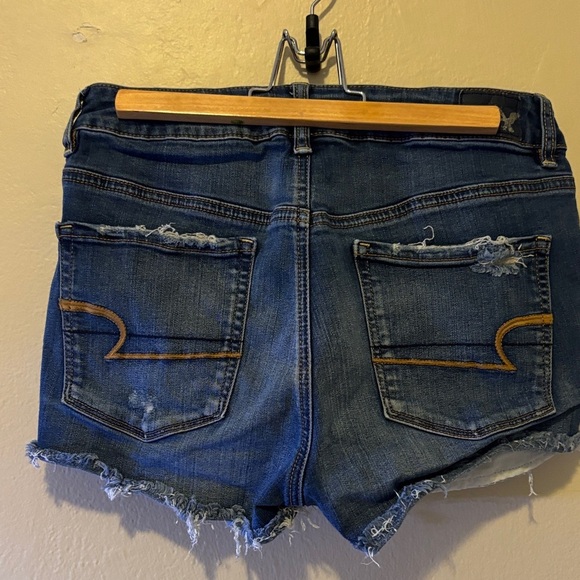 American Eagle Outfitters Blue Distressed Jean Shorts - Picture 2 of 2
